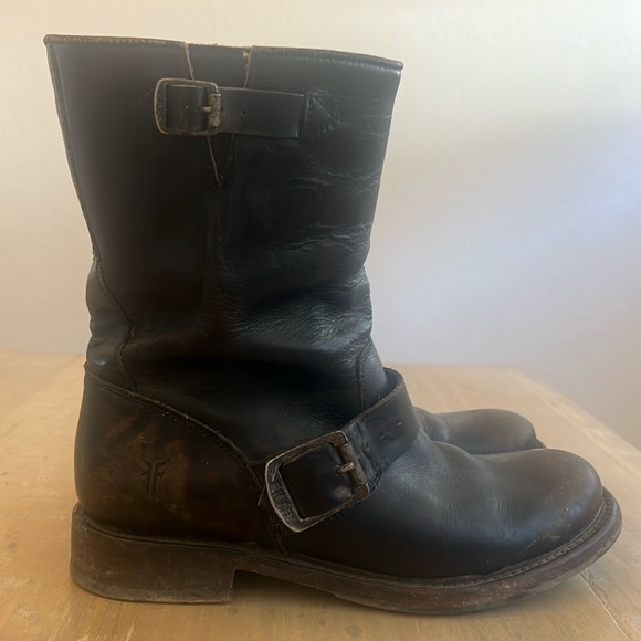 Frye Engineer boots - Picture 2 of 8